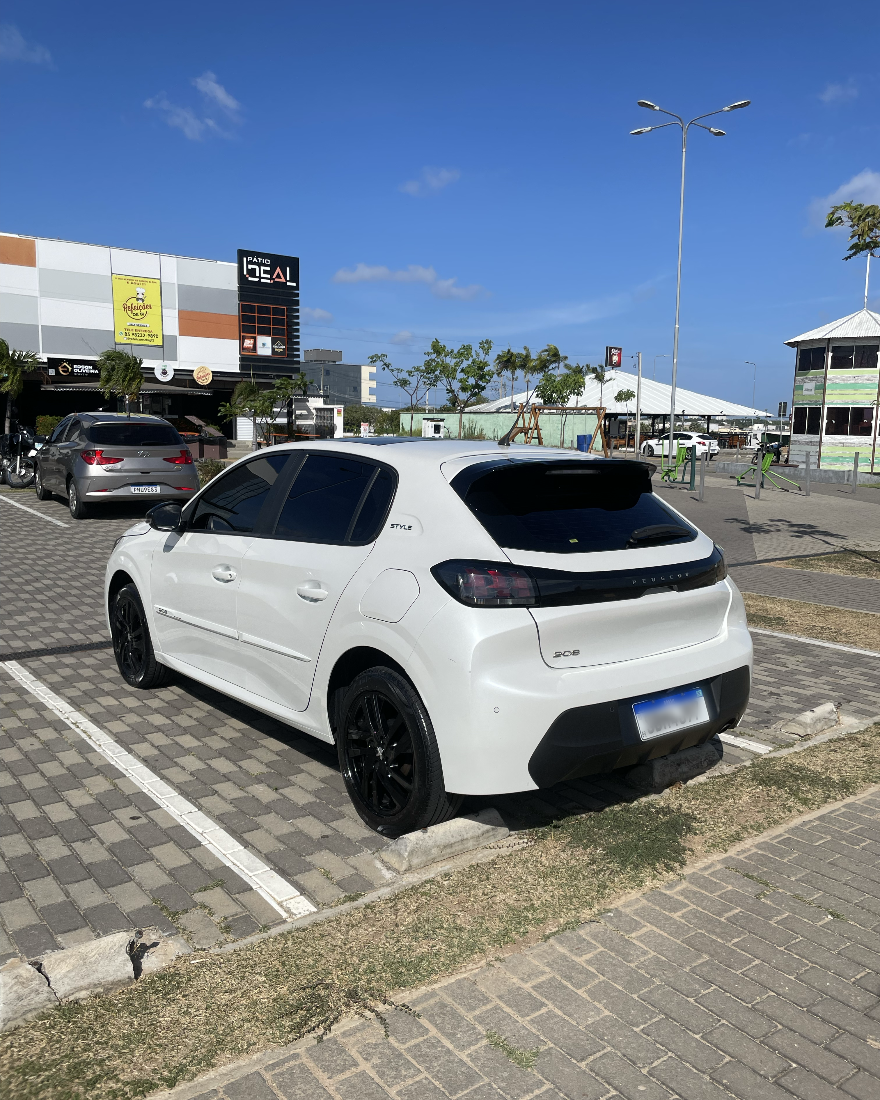 Peugeot 208 1.0 Style – Modelo 2023