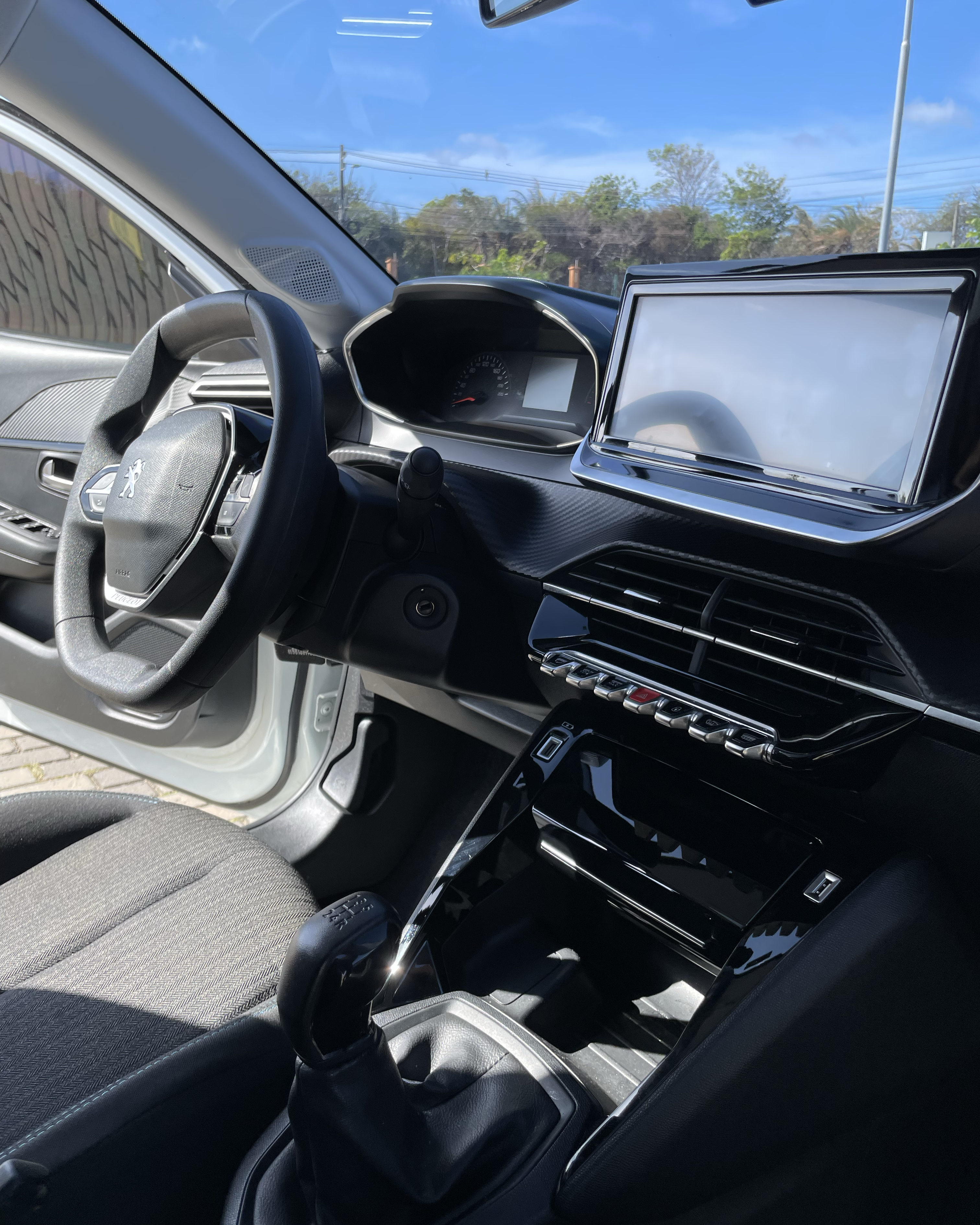 Peugeot 208 1.0 Style – Modelo 2023