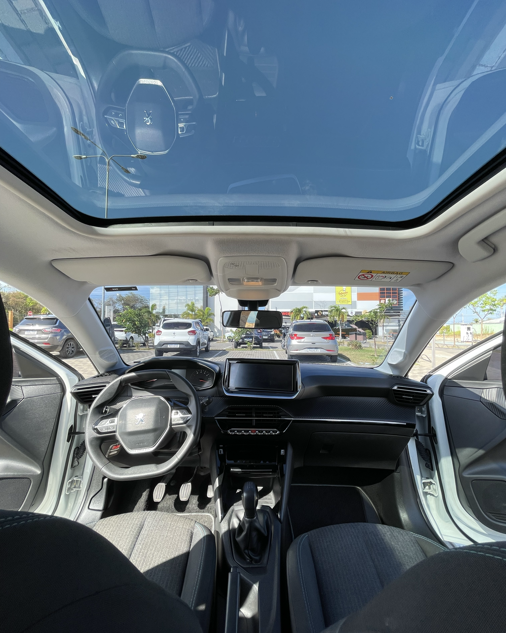 Peugeot 208 1.0 Style – Modelo 2023
